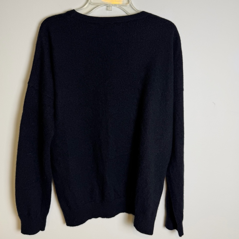 H&M CASHMERE Classic Crewneck Sweater, Black | Sz LG - Picture 3 of 5